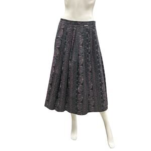 Geiger Skirt Women’s SZ M Floral Print Pleaded Lined Back Zipper Well Made Black